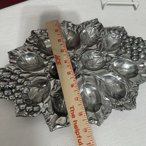 Arthur Court 2004 Grape Deviled Egg Holder Aluminum Taiwan Easter Christmas - Picture 6 of 6